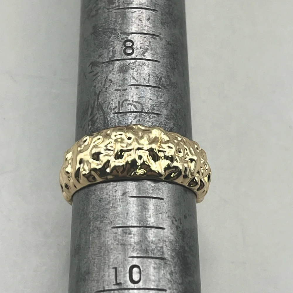 Elegant Gold Tone Hammered Textured Women's Ring Band -Everyday Elegance